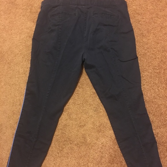 Gap Navy Super Skinny Ankle Khaki, Size 16 - Picture 3 of 4